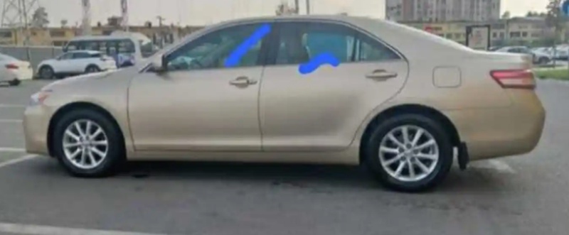 Стекло дверей на Toyota Camry 2